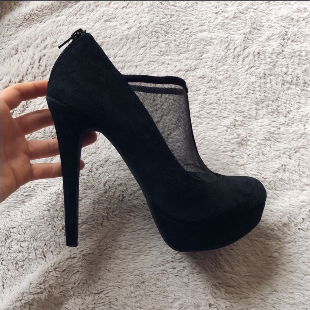 Jessica Simpson black suede heels with mesh